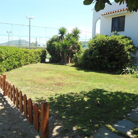 Evi Apartments And Studios Theologos  Bagian luar foto