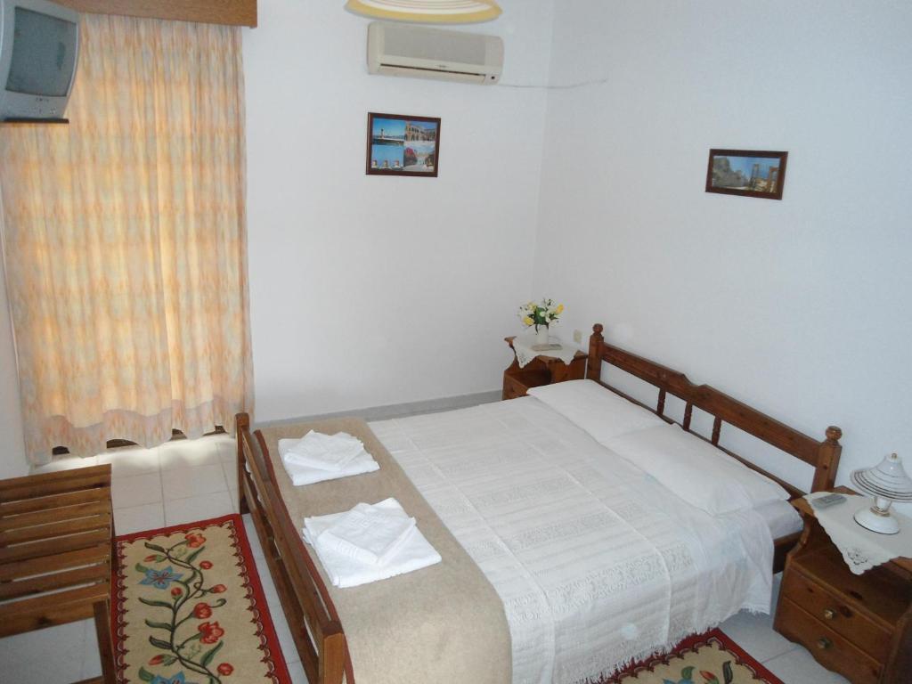 Evi Apartments And Studios Theologos  Ruang foto