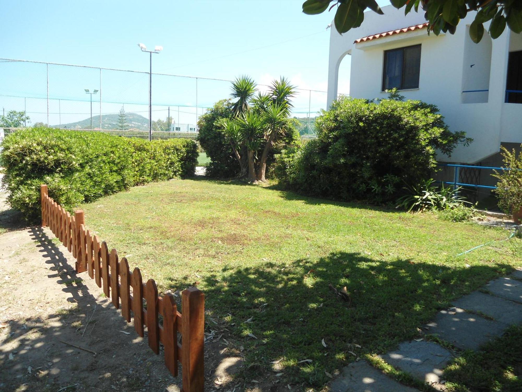 Evi Apartments And Studios Theologos  Bagian luar foto