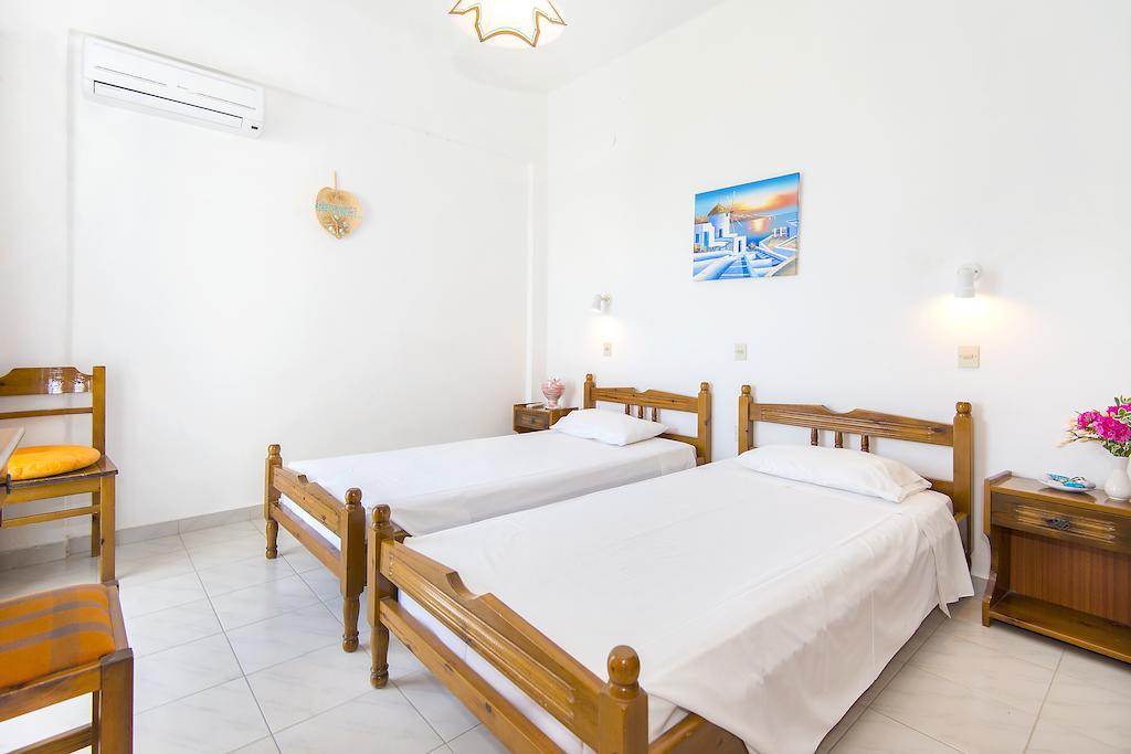 Evi Apartments And Studios Theologos  Ruang foto